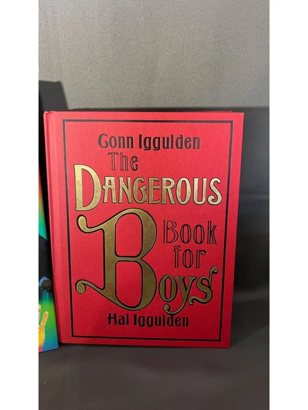 The Usborne Internet-Linked Book Of Knowledge & The Dangerous Book For Boys